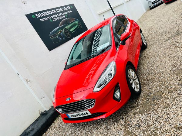 Ford Fiesta Hatchback, Diesel, 2020, Red