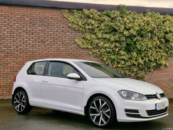 Volkswagen Golf Estate, Petrol, 2015, White