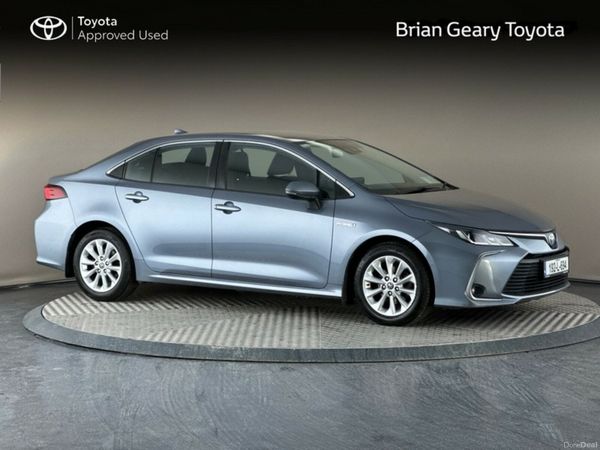 Toyota Corolla Saloon, Petrol Hybrid, 2019, Grey