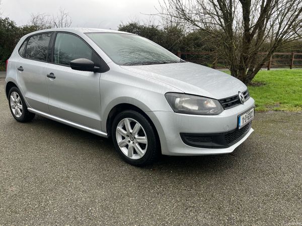 Volkswagen Polo Hatchback, Petrol, 2011, Silver