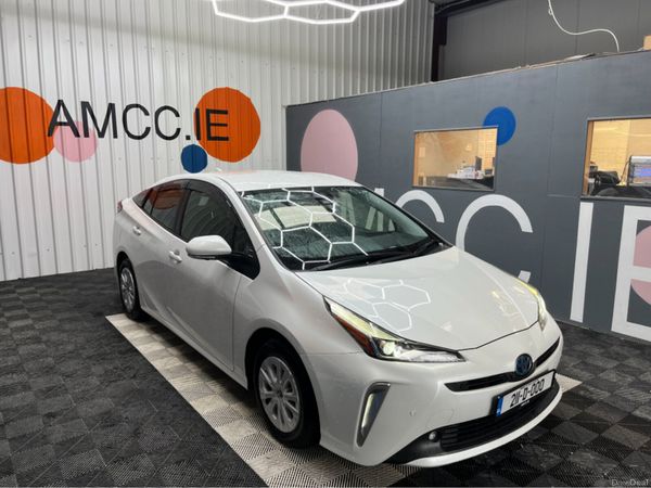 Toyota Prius Estate, Petrol Hybrid, 2021, White