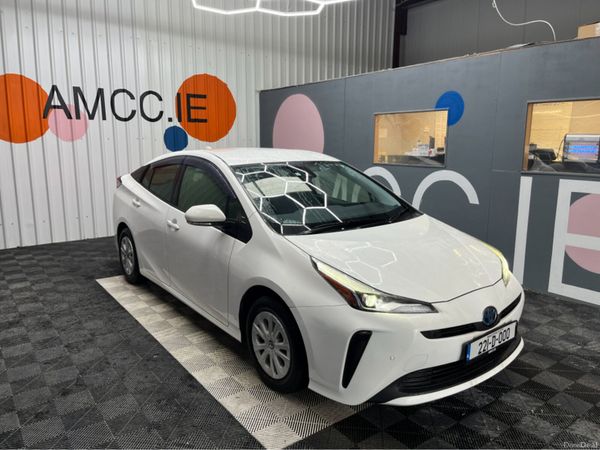 Toyota Prius Estate, Petrol Hybrid, 2017, White
