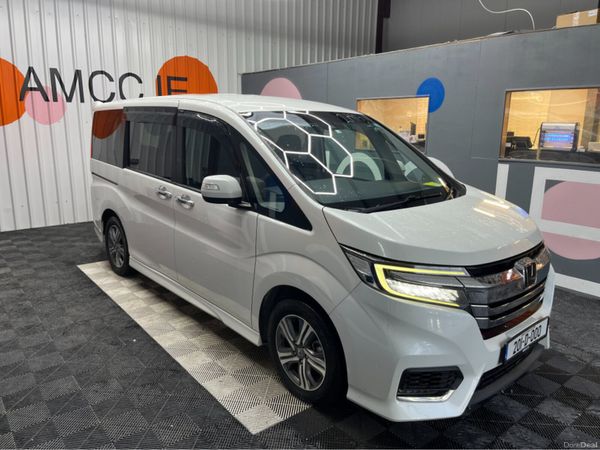 Honda Stepwagon MPV, Petrol Hybrid, 2020, White
