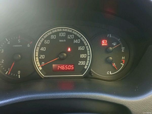 Suzuki Swift Hatchback, Diesel, 2010, Red