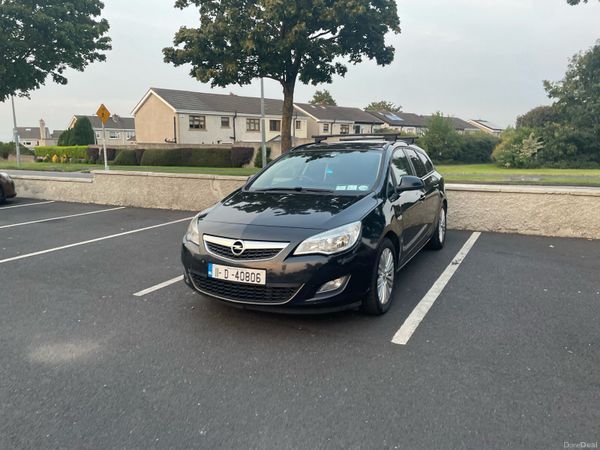 Opel Astra Estate, Diesel, 2011, Black