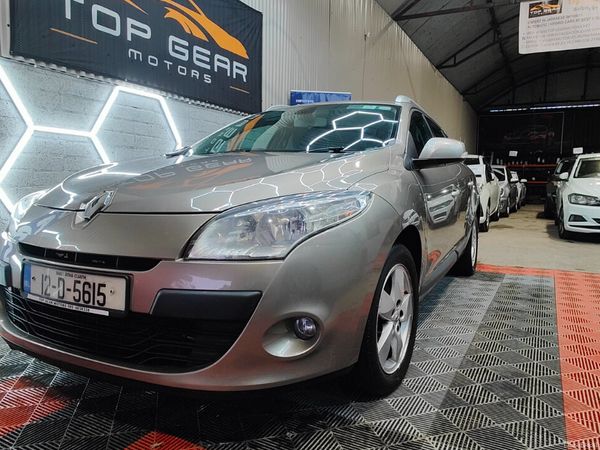 Renault Megane Estate, Diesel, 2012, Gold