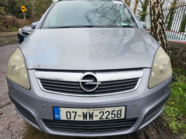 Opel Zafira MPV, Petrol, 2007, Silver