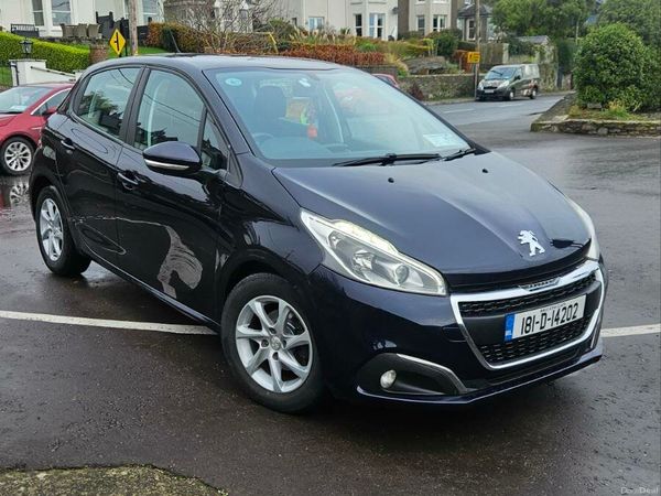 Peugeot 208 Hatchback, Diesel, 2018, Blue