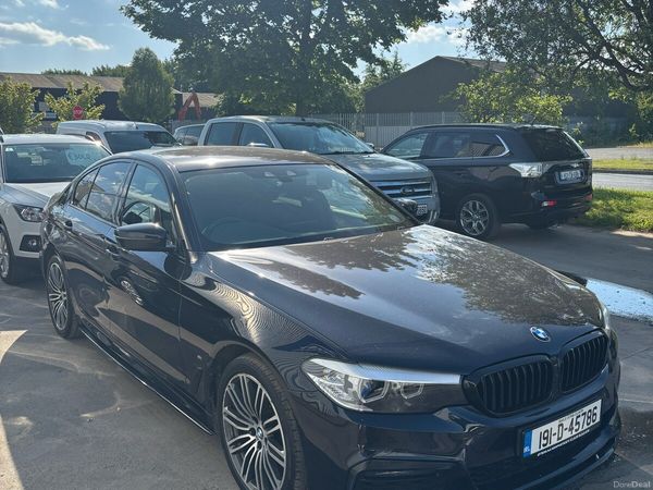 BMW 5-Series Saloon, Petrol Plug-in Hybrid, 2019, Black