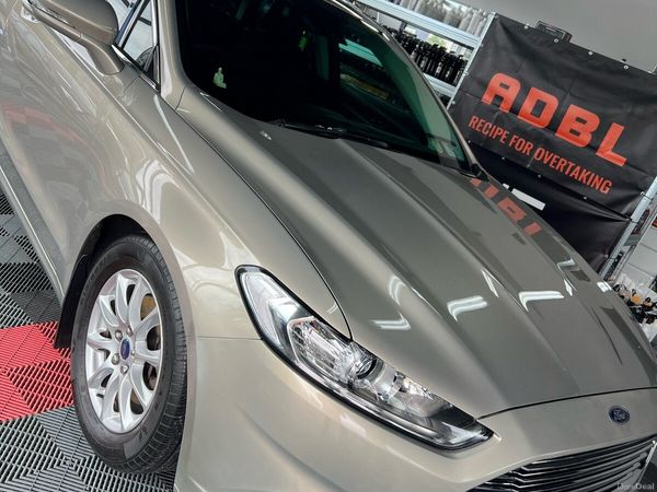 Ford Mondeo Hatchback, Diesel, 2015, Silver