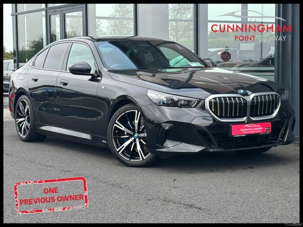 BMW 5-Series Saloon, Petrol Plug-in Hybrid, 2025, Black
