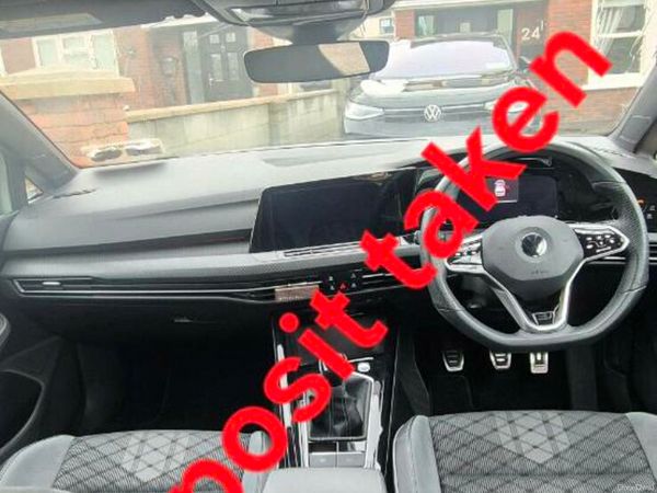 Volkswagen Golf Estate, Petrol, 2023, White