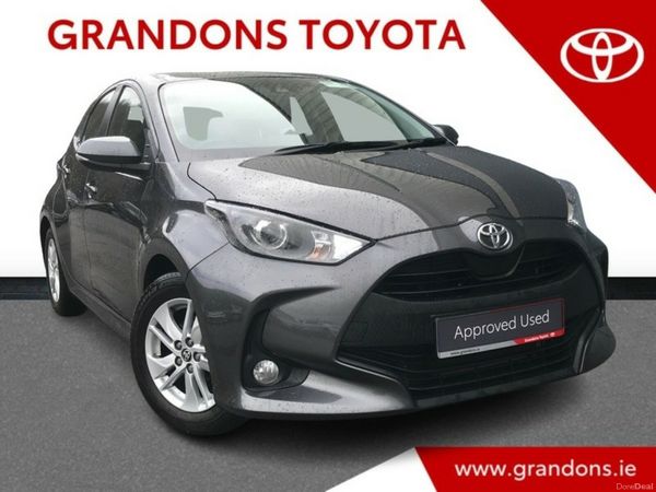Toyota Yaris Hatchback, Petrol, 2022, Grey