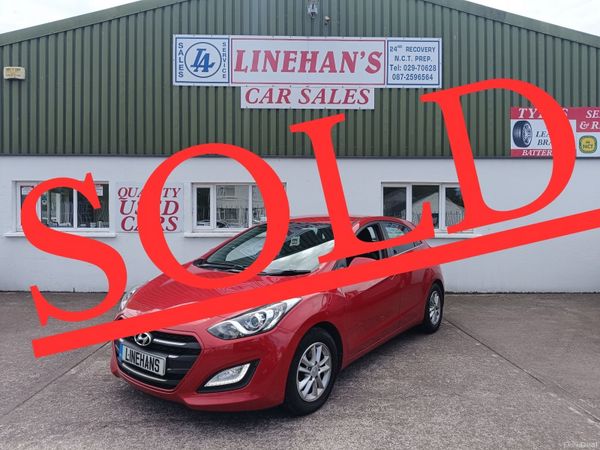 Hyundai i30 Hatchback, Diesel, 2015, Red