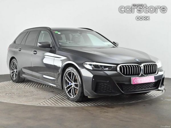 BMW 5-Series Estate, Petrol Plug-in Hybrid, 2022, Grey