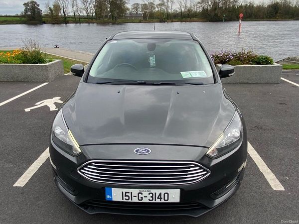 Ford Focus Saloon, Diesel, 2015, Grey