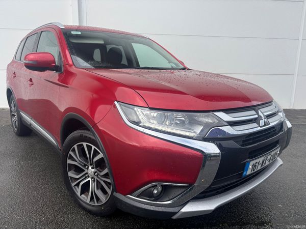Mitsubishi Outlander SUV, Diesel, 2016, Red