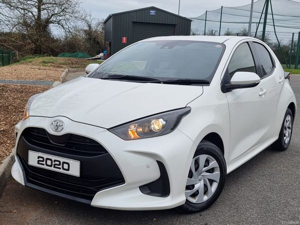 Toyota Yaris Hatchback, Petrol, 2020, White