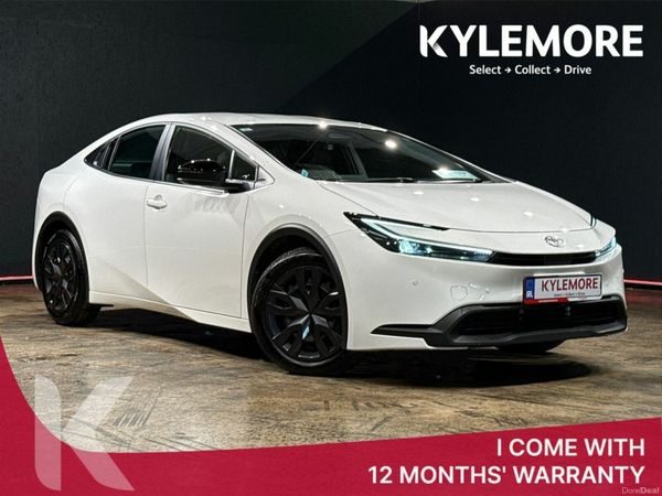 Toyota Prius Hatchback, Petrol Hybrid, 2024, White