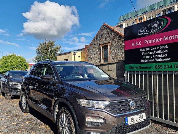 Volkswagen T-Roc SUV, Diesel, 2019, Brown