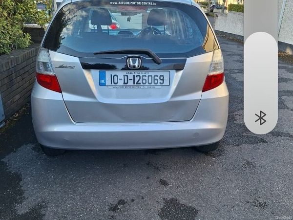 Honda Jazz Hatchback, Petrol, 2010, Silver