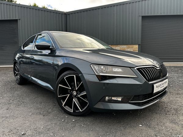 Skoda Superb Saloon, Diesel, 2019, Grey
