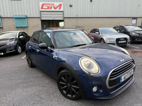 Mini Cooper Hatchback, Diesel, 2016, Blue