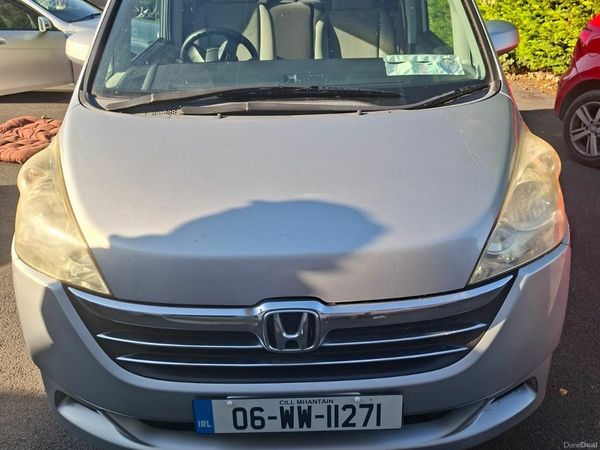 Honda Stepwagon MPV, Petrol, 2006, Silver