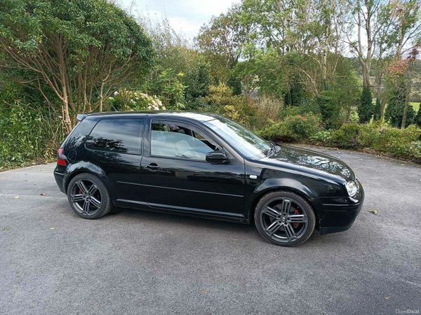 Volkswagen Golf Hatchback, Petrol, 2003, 