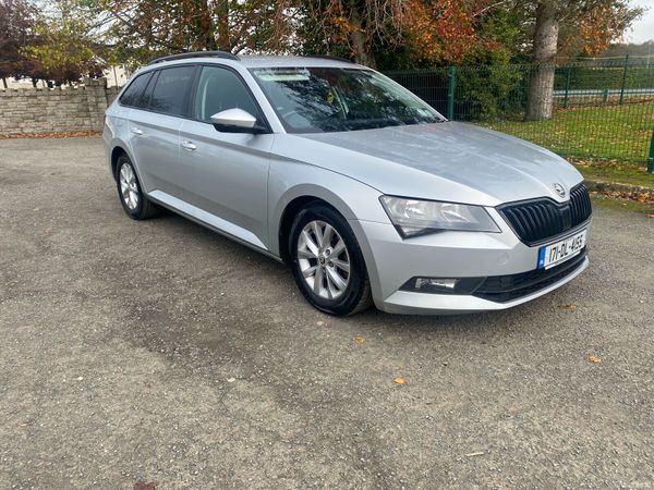 Skoda Superb Estate, Diesel, 2017, Silver