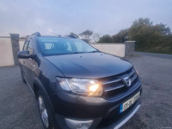 Dacia Sandero Stepway Hatchback, Petrol, 2017, Grey