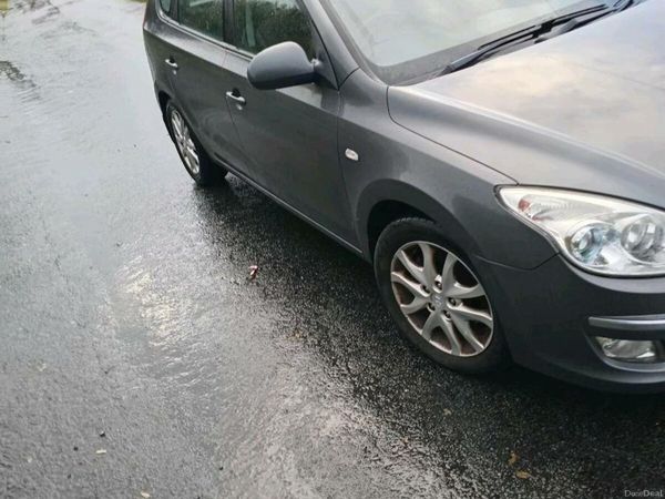 Hyundai i30 Estate, Diesel, 2009, Grey