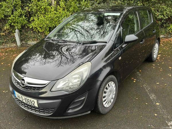 Opel Corsa Hatchback, Petrol, 2014, Black