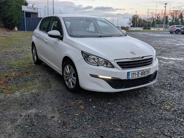 Peugeot 308 Hatchback, Diesel, 2017, White
