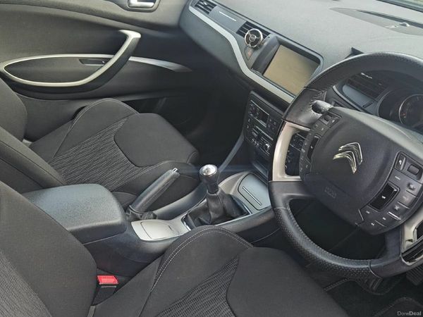 Citroen C5 Saloon, Diesel, 2014, Black