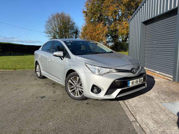 Toyota Avensis Saloon, Diesel, 2016, Silver