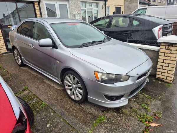 Mitsubishi Lancer Saloon, Petrol, 2008, Red