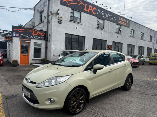 Ford Fiesta Hatchback, Diesel, 2009, Beige