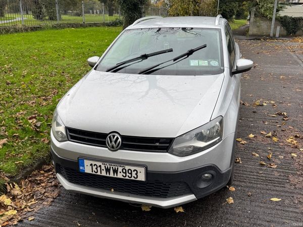 Volkswagen Polo Hatchback, Diesel, 2013, Silver