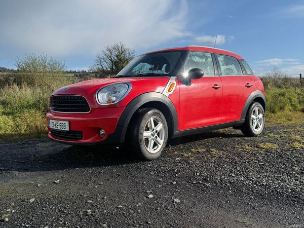 Mini One Estate/Jeep, Diesel, 2013, Red