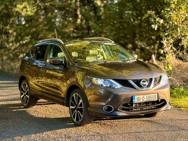 Nissan Qashqai Hatchback, Diesel, 2016, Bronze