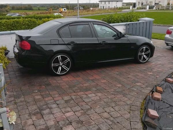 BMW 3-Series Saloon, Diesel, 2009, Black