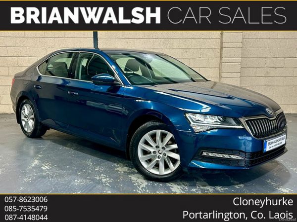 Skoda Superb Hatchback, Diesel, 2022, Blue