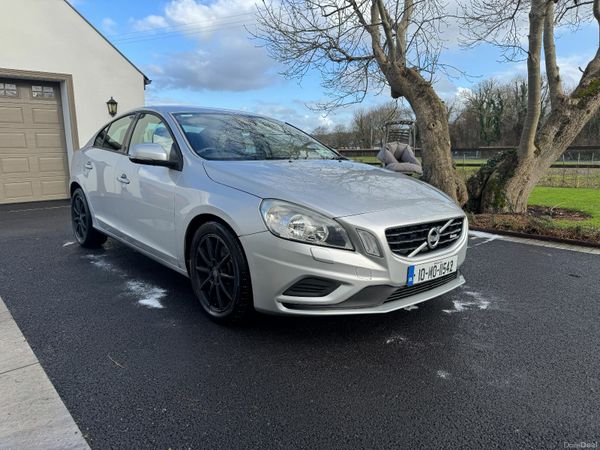 Volvo S60 Saloon, Diesel, 2010, Silver