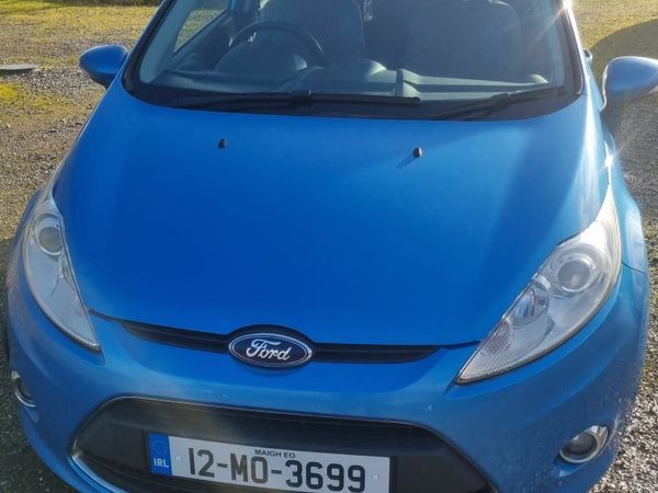 Ford Fiesta Hatchback, Petrol, 2012, Blue