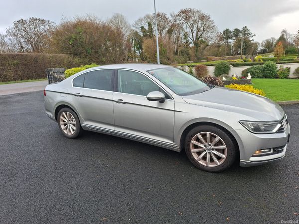 Volkswagen Passat Saloon, Diesel, 2015, Silver