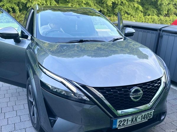 Nissan Qashqai MPV, Petrol, 2022, Grey