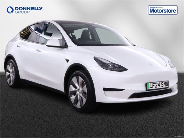 Tesla Model Y Hatchback, Electric, 2024, White