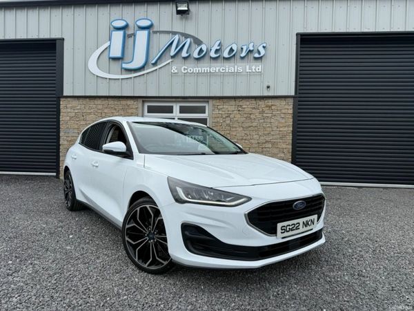 Ford Focus Hatchback, Diesel, 2022, White