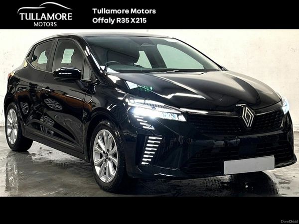 Renault Clio Hatchback, Petrol, 2025, Black